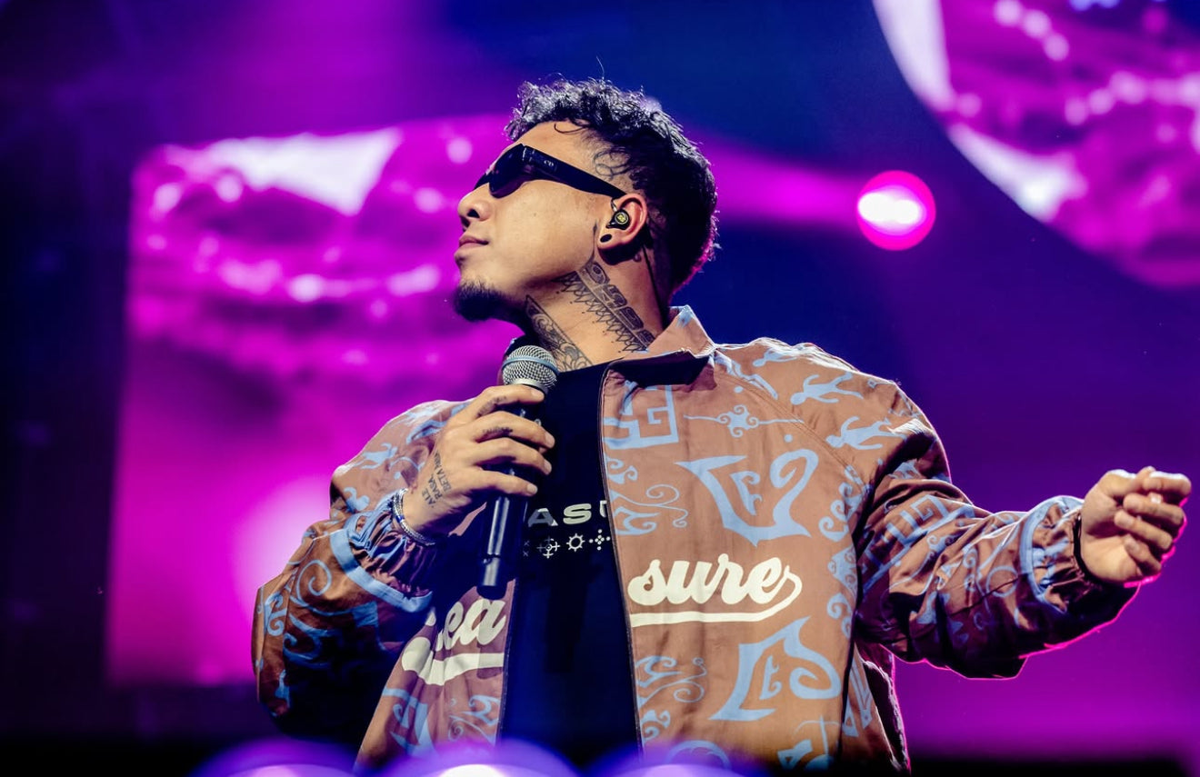 Steven Smits Jefferson Da Veiga Dias treasure tribute to bruno mars singer eyewear lion's tale studios mic sbs6 concert event ziggo dome