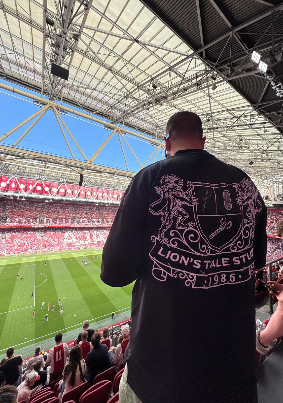 johan cruijff ArenA voetbal OG LTS lion's tale studios lions tale studios game ajax amsterdam geoffrey de lizer tshirt t-shirt tee embroidered